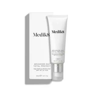 IMG_4713 АНТИВІКОВИЙ СОНЦЕЗАХИСНИЙ КРЕМ З SPF 30 ADVANCED DAY TOTAL PROTECT™ MEDIK8
