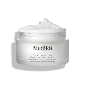 КРЕМ ДЛЯ ОБЛИЧЧЯ ЗВОЛОЖУЮЧИЙ TOTAL MOISTURE DAILY FACIAL CREAM™ MEDIK8